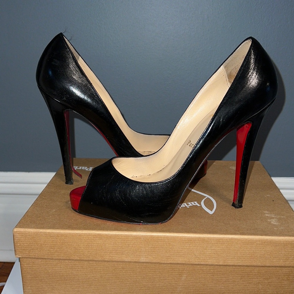 Christain louboutins size 40 worn